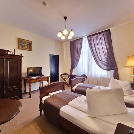 Ambient 3*