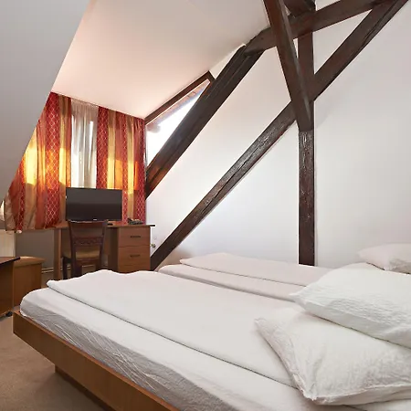 Konukevi Ambient 3*