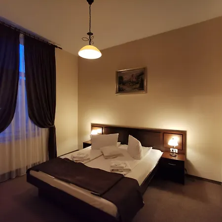 Ambient 3* Μπρασόβ