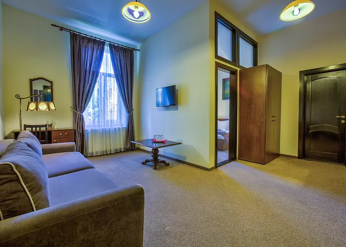 Ambient Guest house 3*